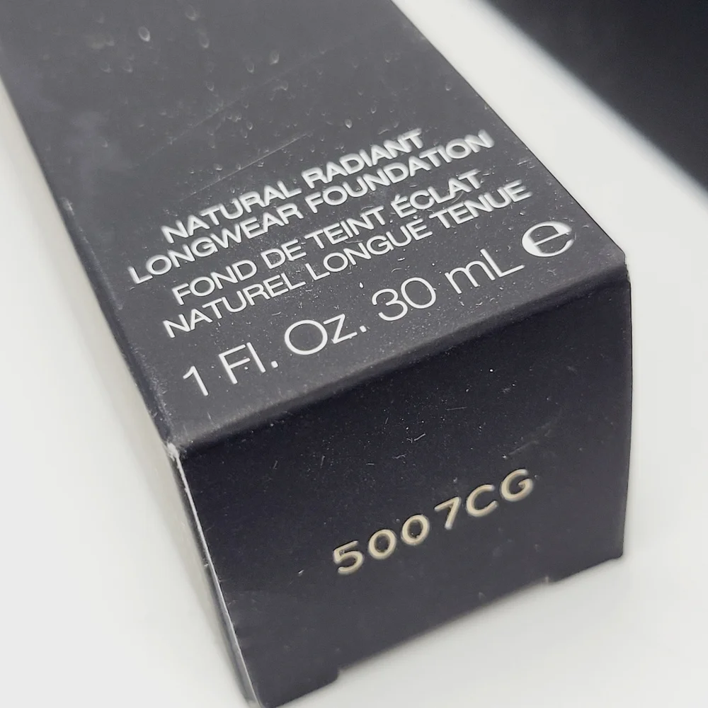 Fuji L5 Nars Natural Radiant Longwear Foundation Light Medium Warm Brand New Box